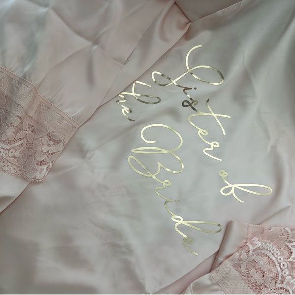 New. Sister of the bride rose colored robe with gold foil print. One size. - Picture 2 of 3